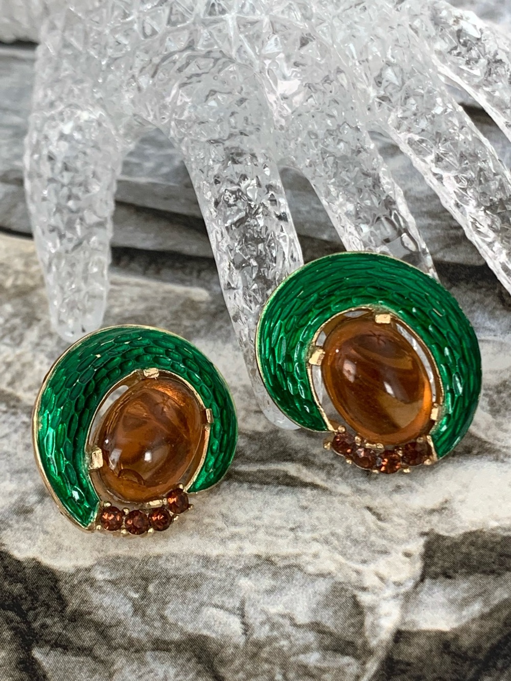 Vintage Crown Trifari L'Orient Root Beer Cabochons Green Enamel Snake Earrings
